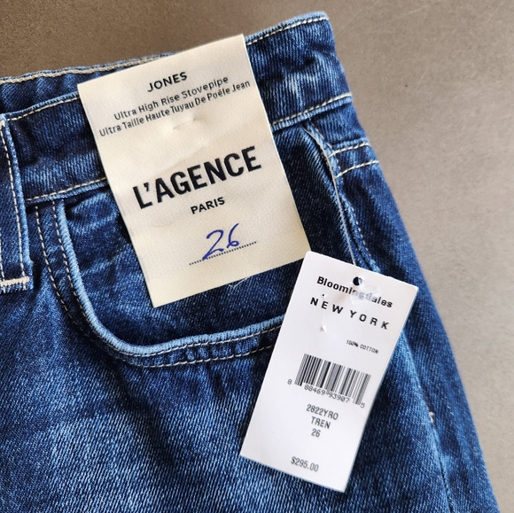 L'agence Jones Ultra High Rise Straight Leg Stovepipe Jeans Size 26 NWT $295 - Picture 4 of 9